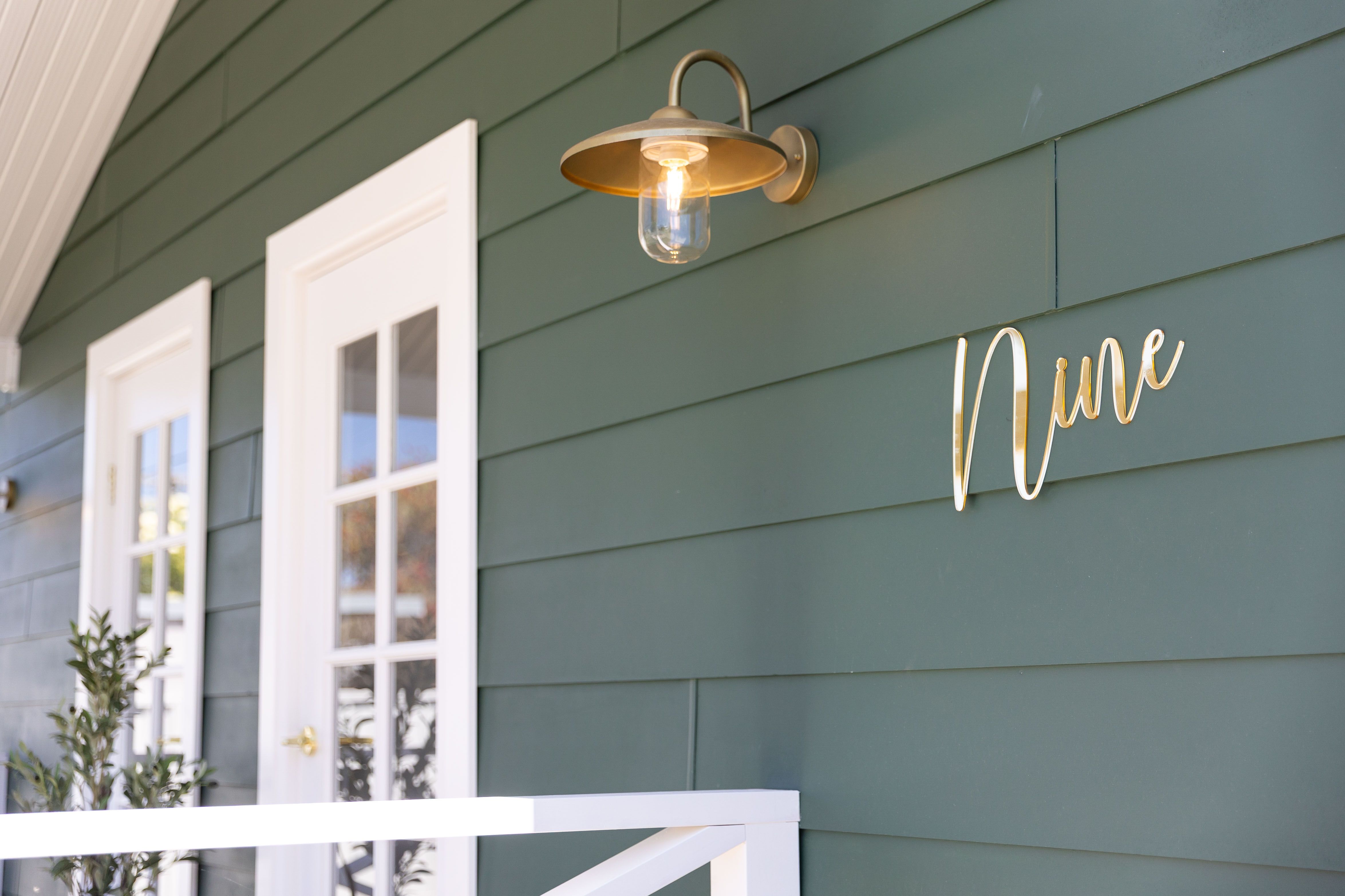 Stylish Newly Renovated Modern Farmhouse Home In The Heart Of The Hunter