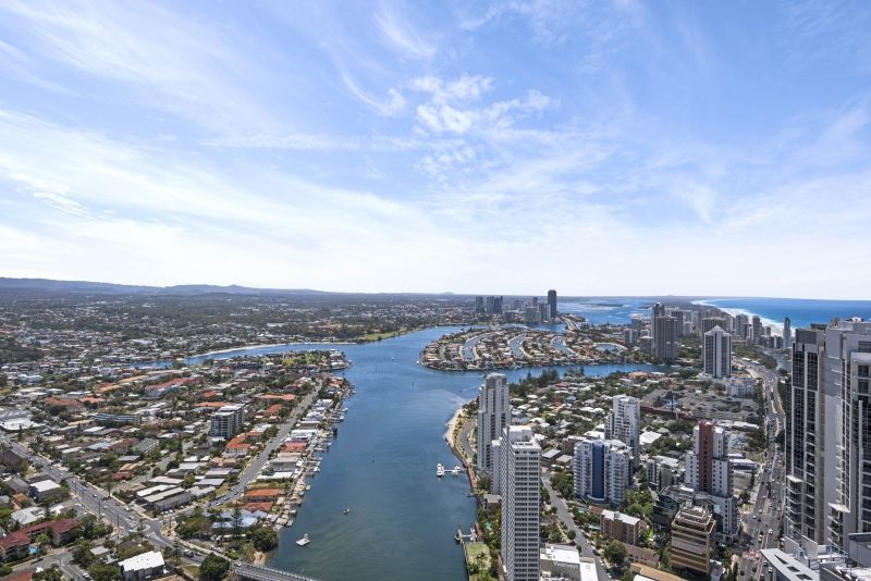 Stunning 54th Level with 2 car spaces