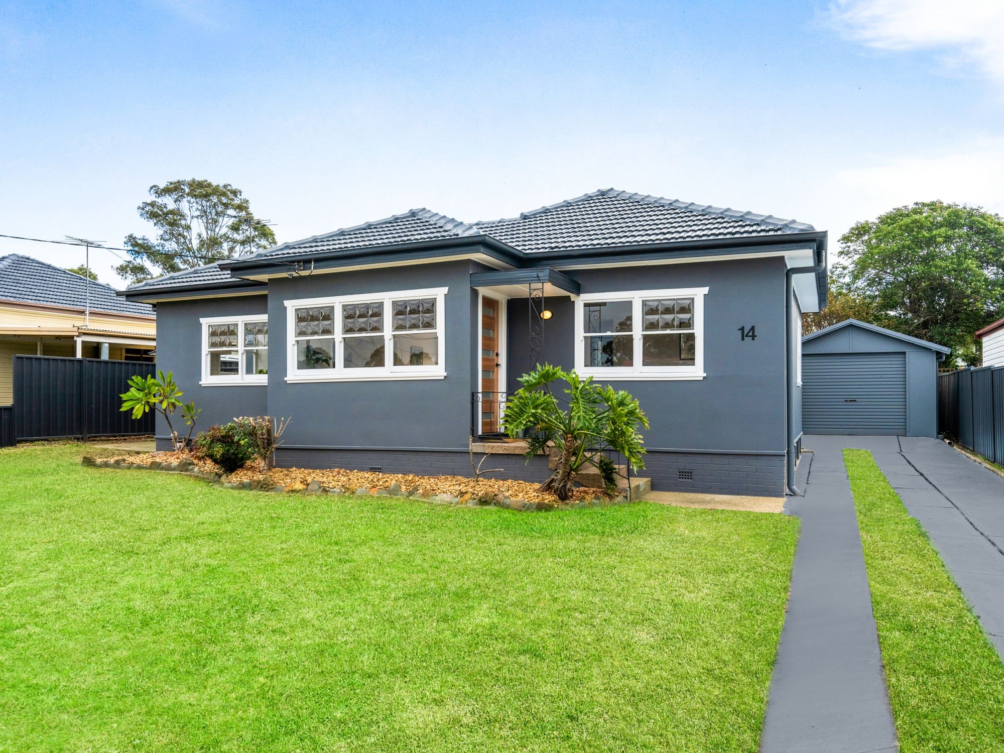 Fully Renovated 3 Bedroom Family Home With Secure Outdoor Living!