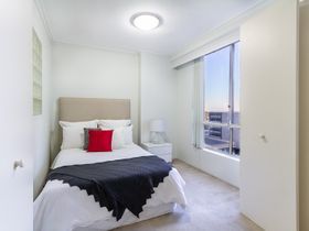Rare Opportunity, Studio Apartment In The Bentleigh - Call Now To Arrange An Inspection.