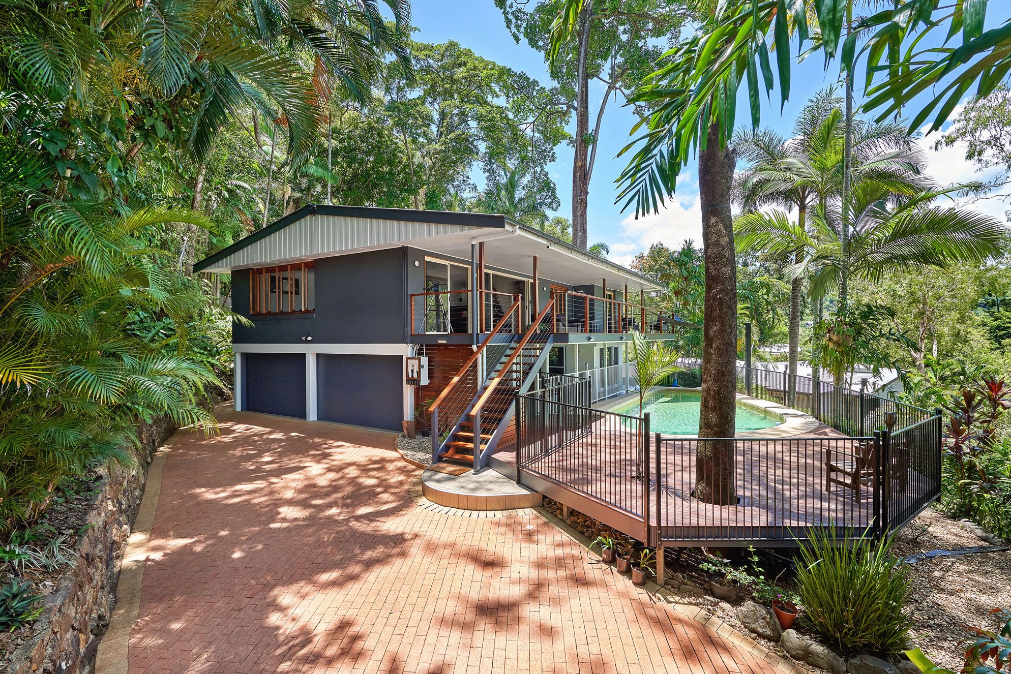 14 Lee Street, FRESHWATER, QLD 4870