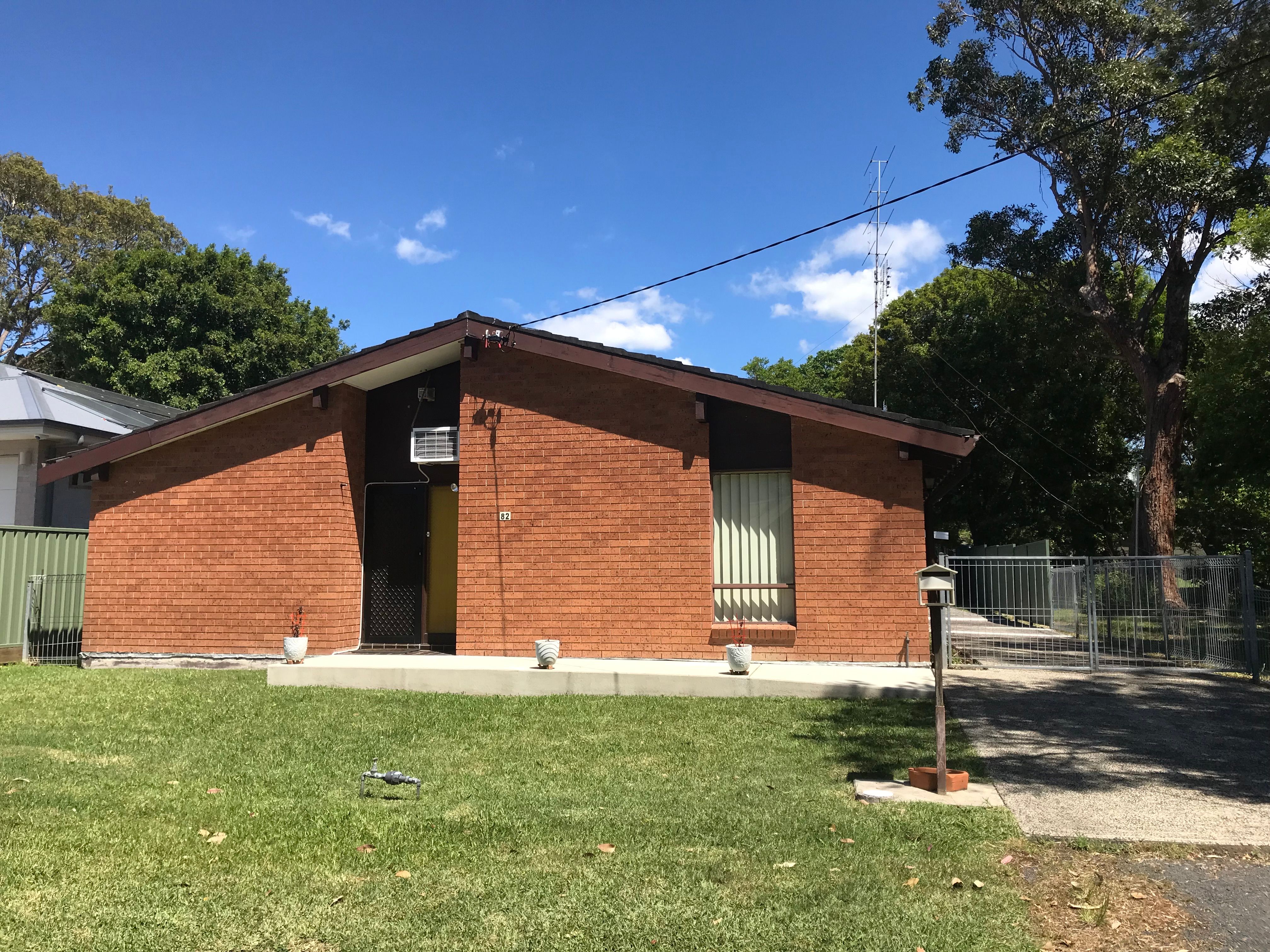 Potential Plus!! 82 Manoa Rd Halekulani