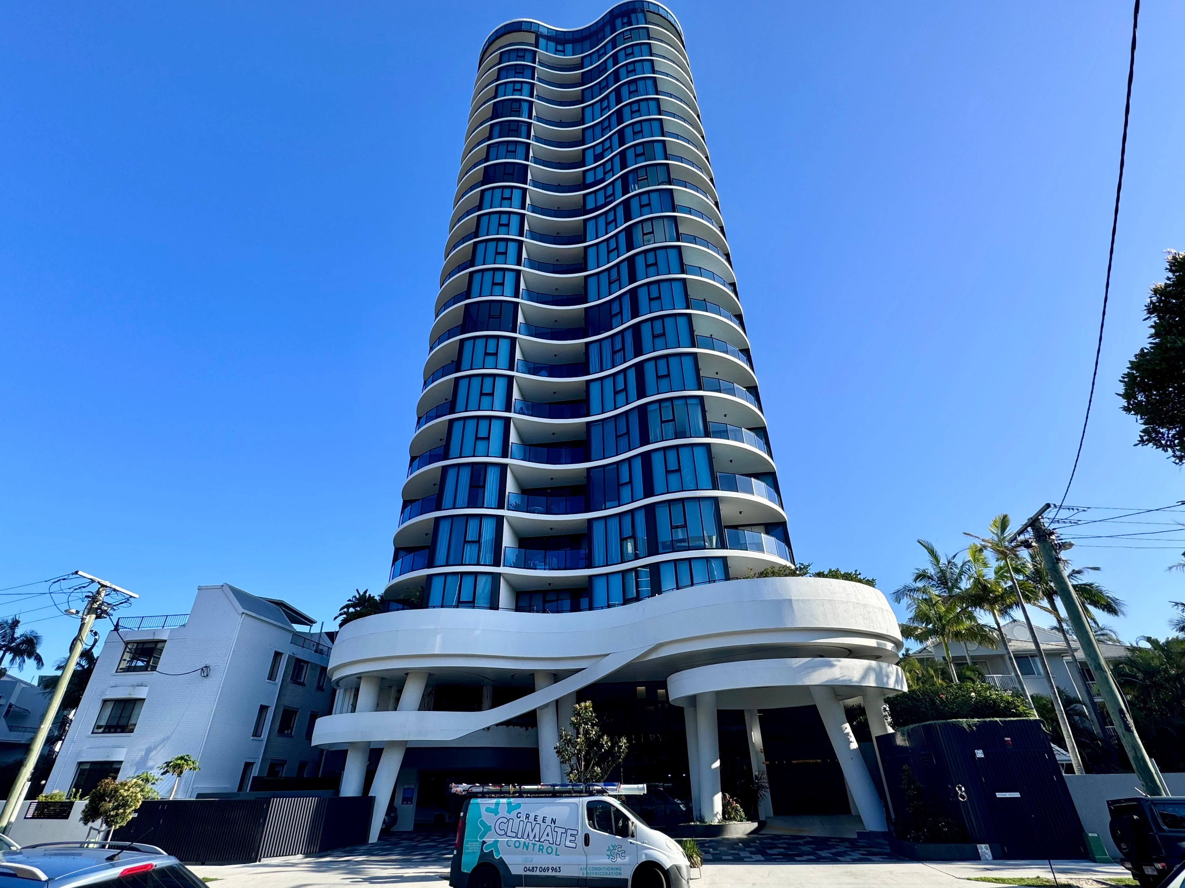 RARE - ALL 3 BEDROOMS WITH MASSIVE OCEAN VIEWS