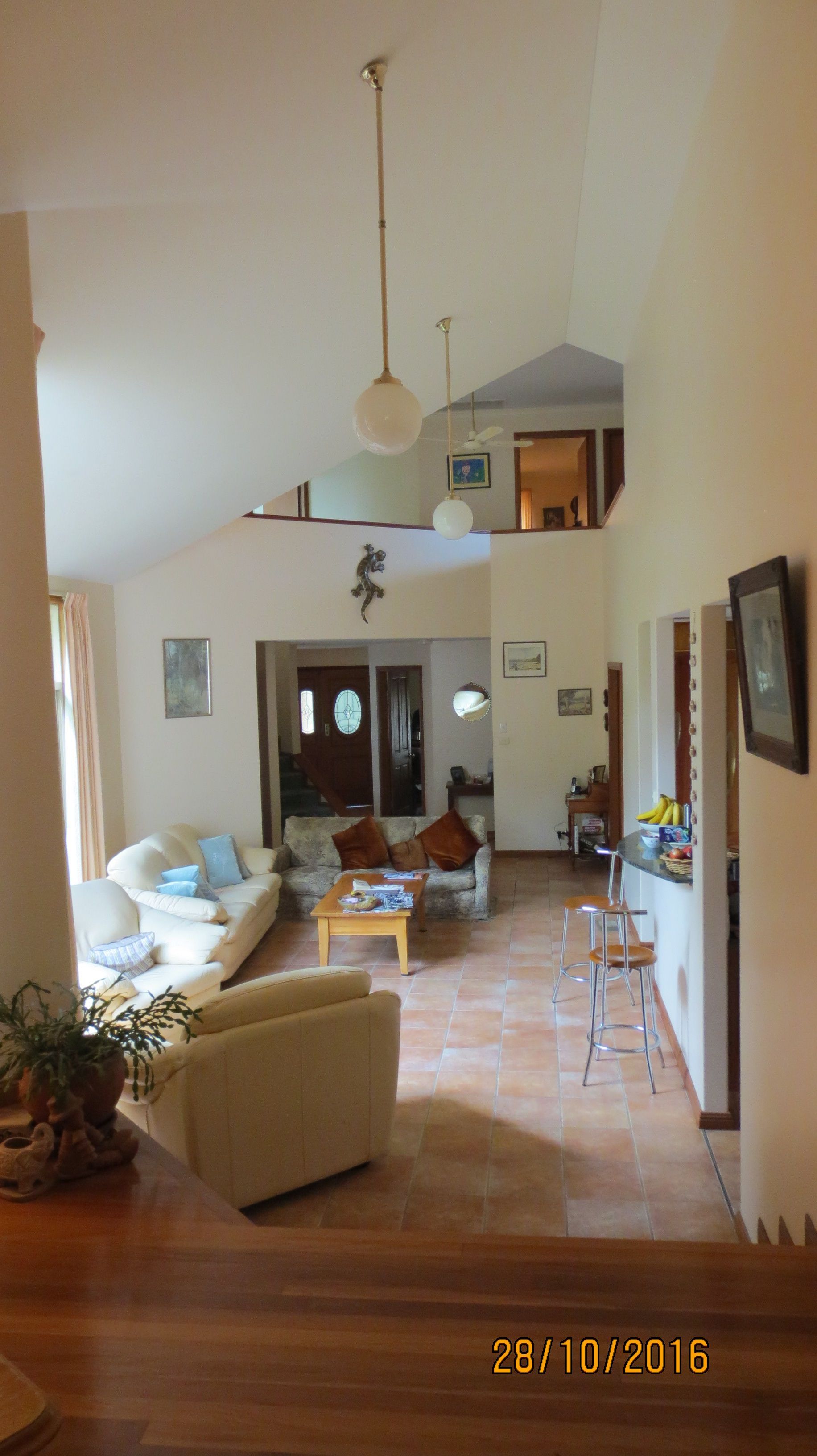 Blue ribbon location, open plan family home adjoining a golf club