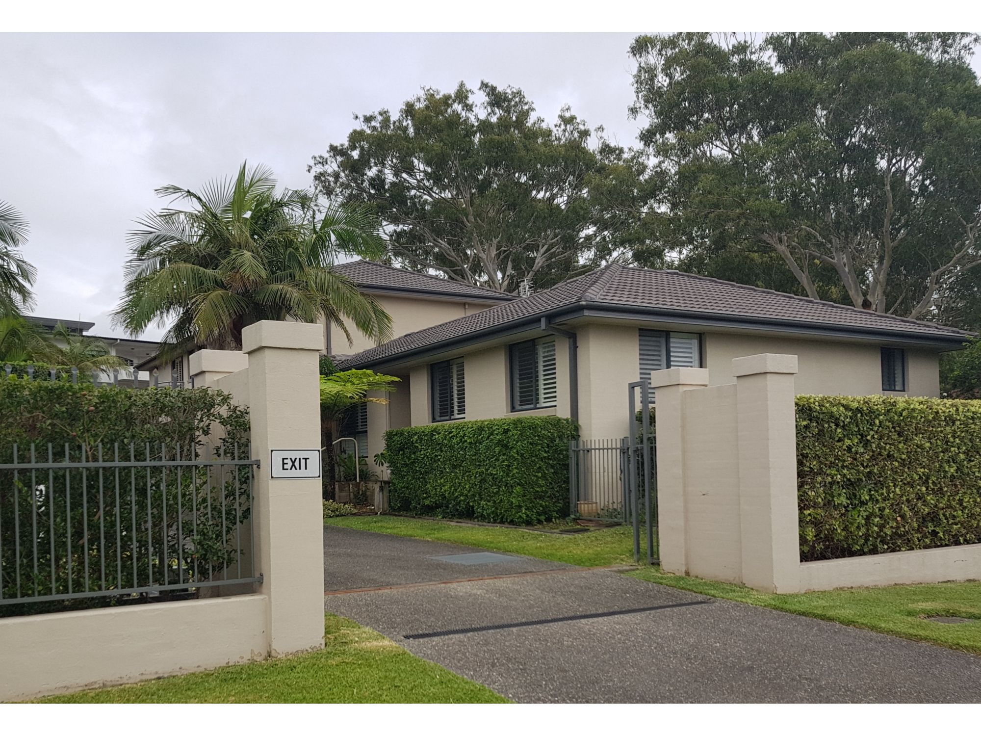 9/83 Mitchell street