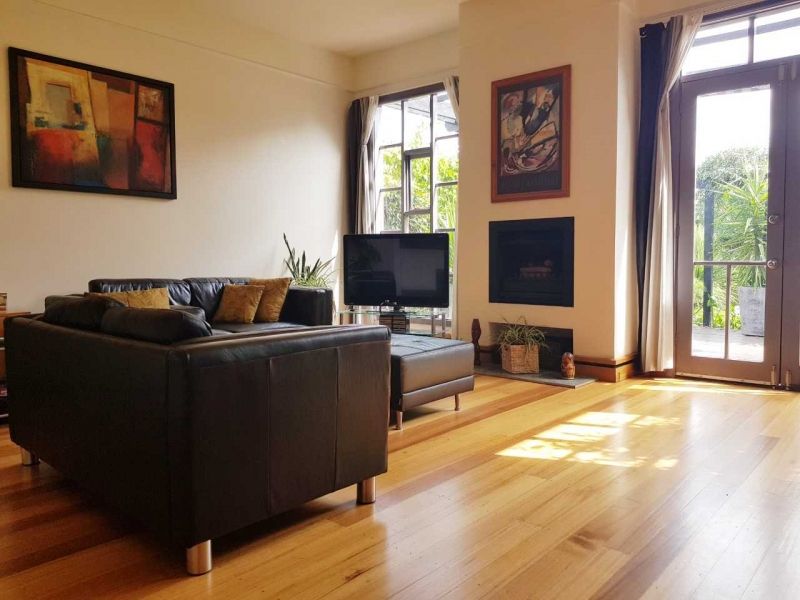 3/4 bedroom modern home in coveted inner-city Westgarth location