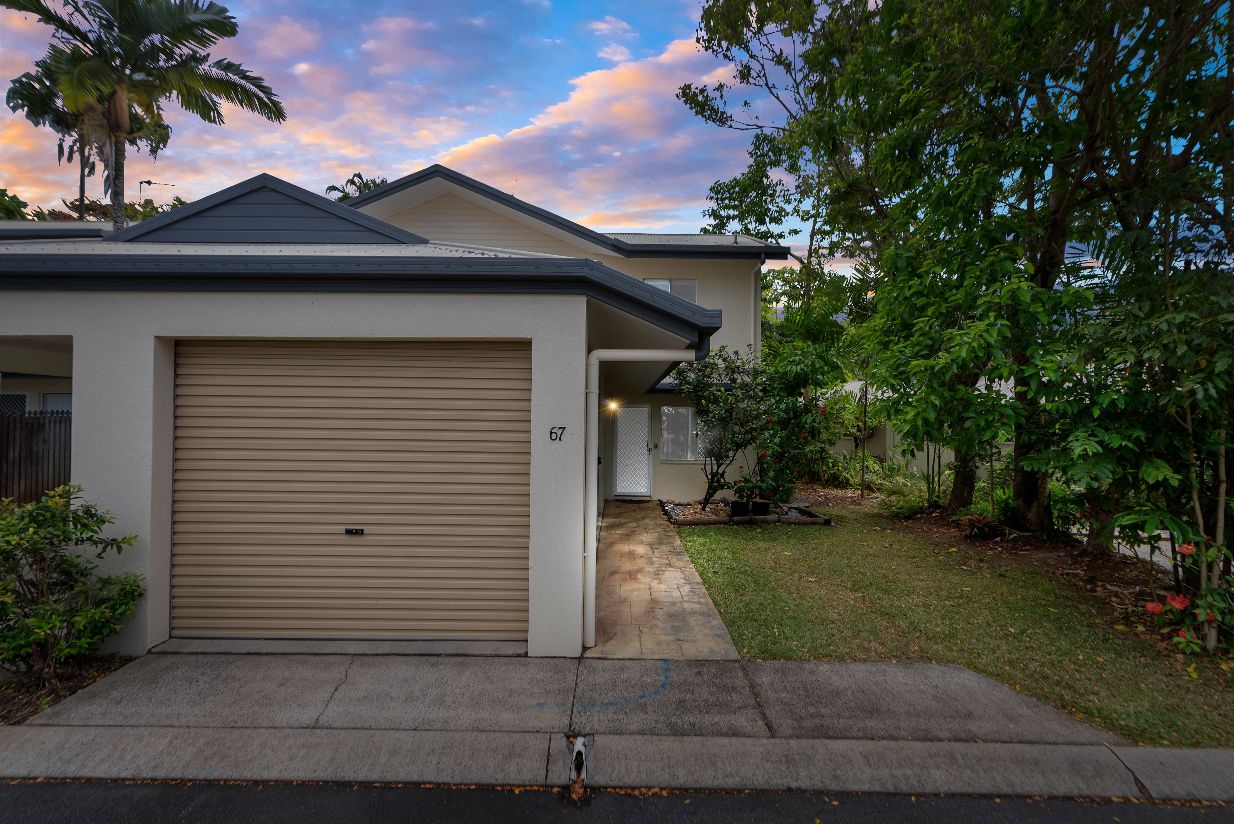 A Fresh, Fabulous Townhouse