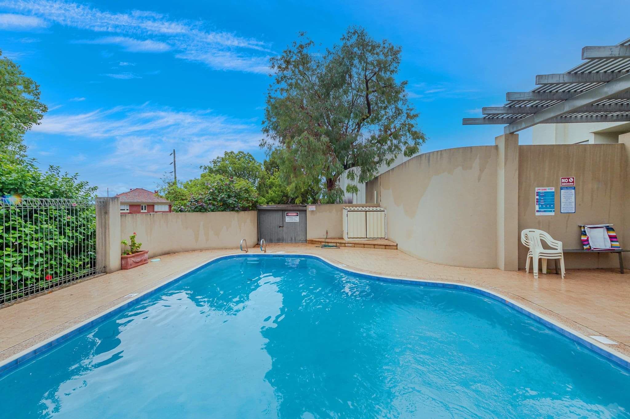 Fully Furnished South Perth Unit For Sale