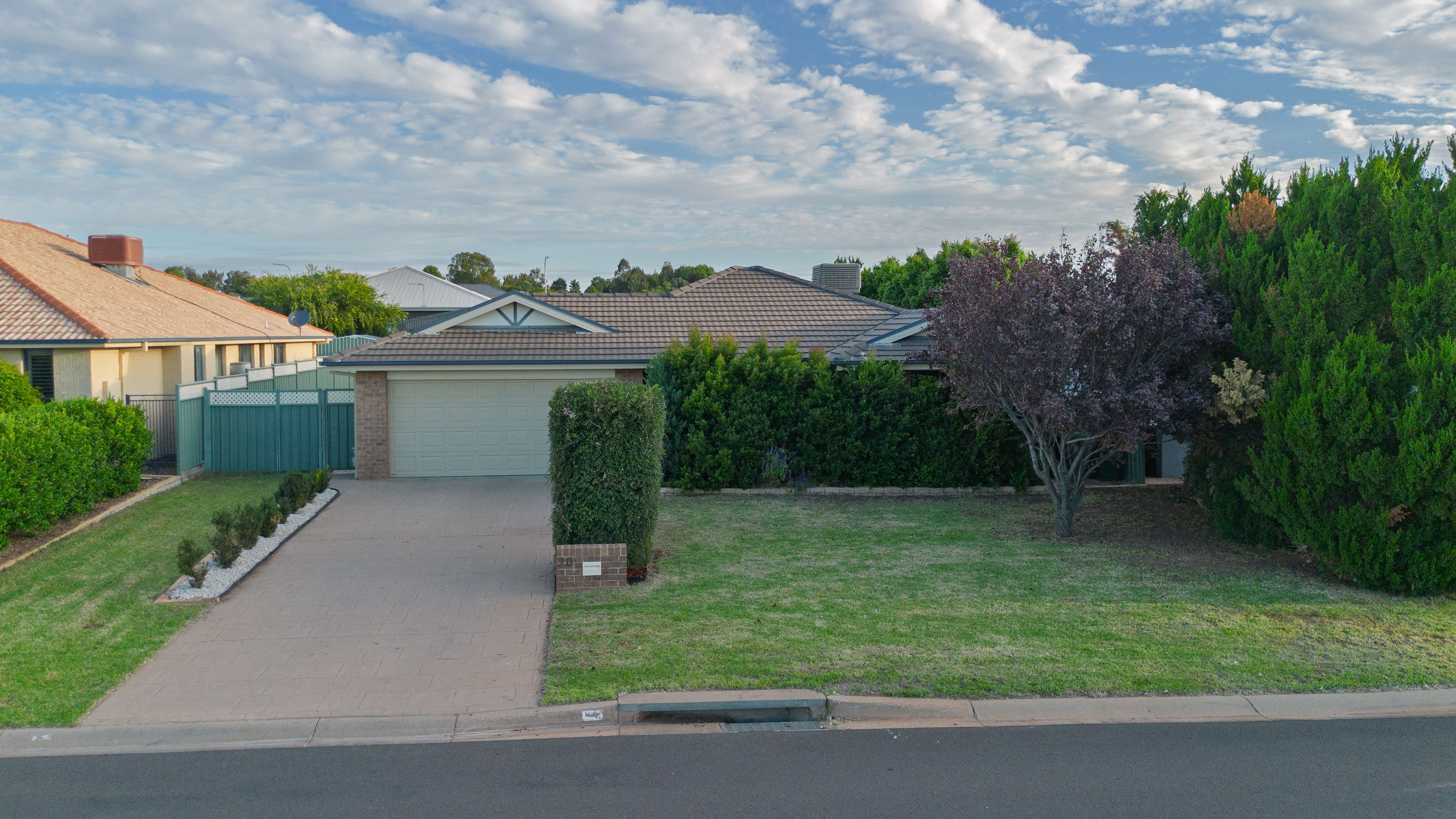 Nothing to do! Ready to move in! Newly renovated! close to shops! 5 x 7 shed!