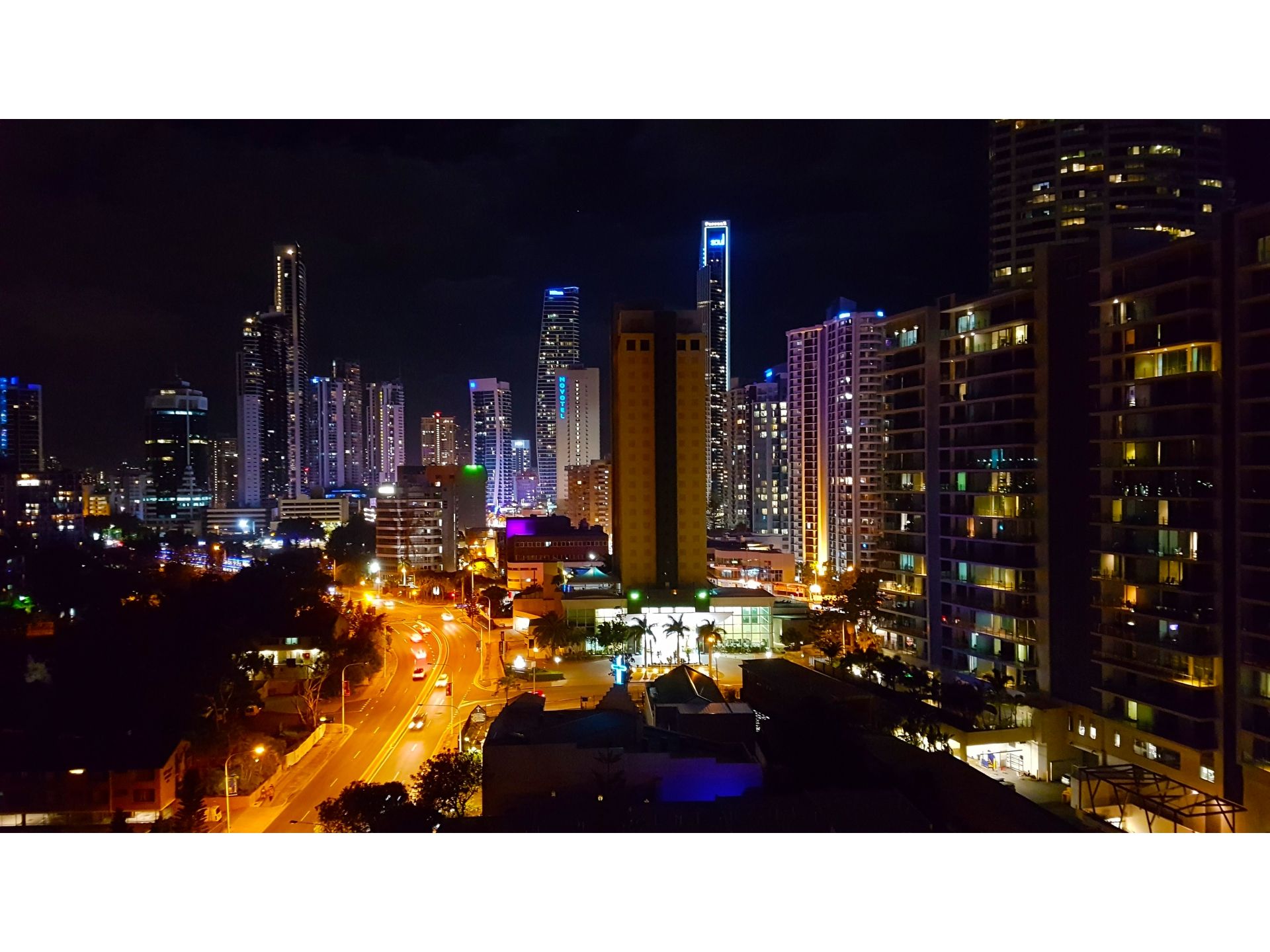 Amazing views in Surfers Paradise with 3 Bedrooms