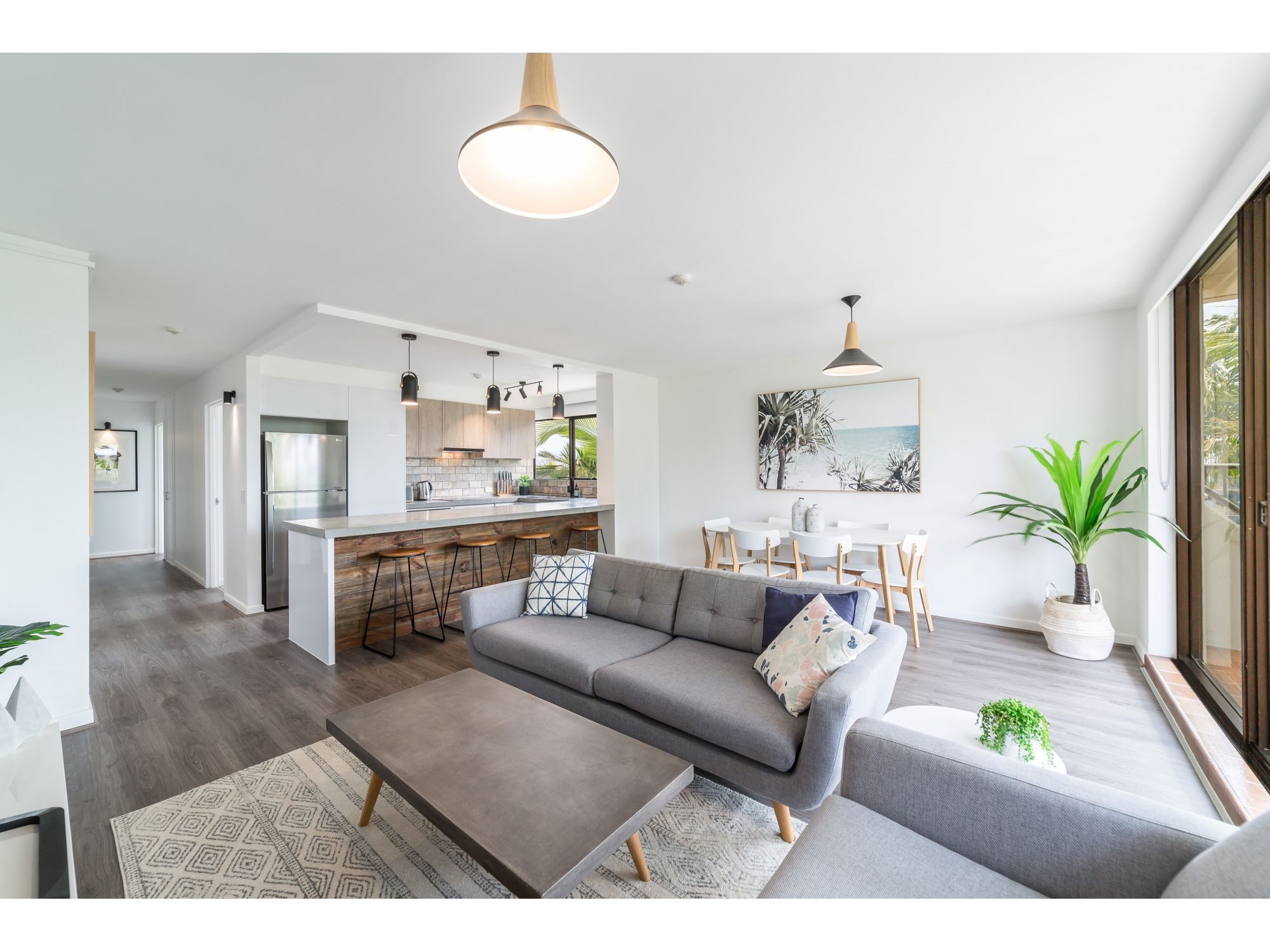 Renovated apartment just steps from the beach