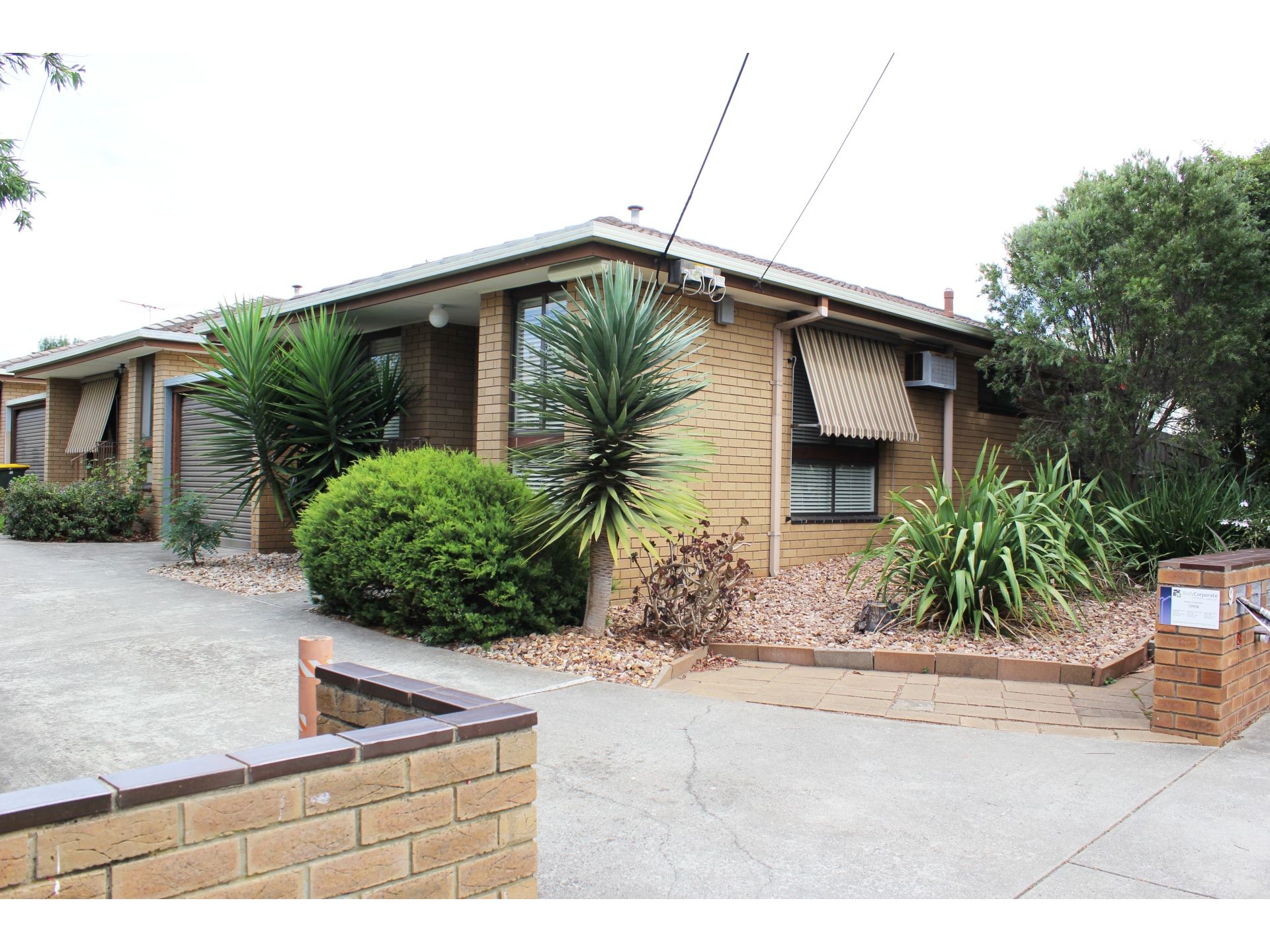 Renovated Unit In Superb Location!!!