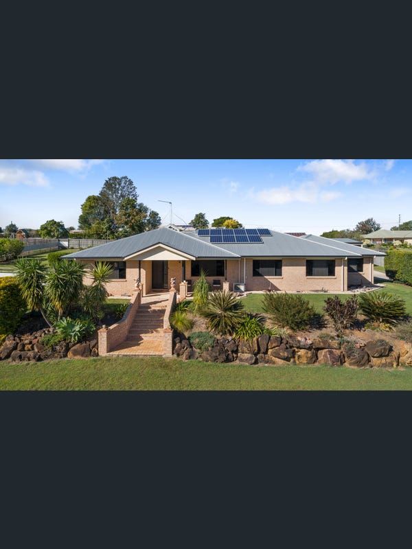 Spacious Family Home with Stunning Semi-Rural Views & Exceptional Storage