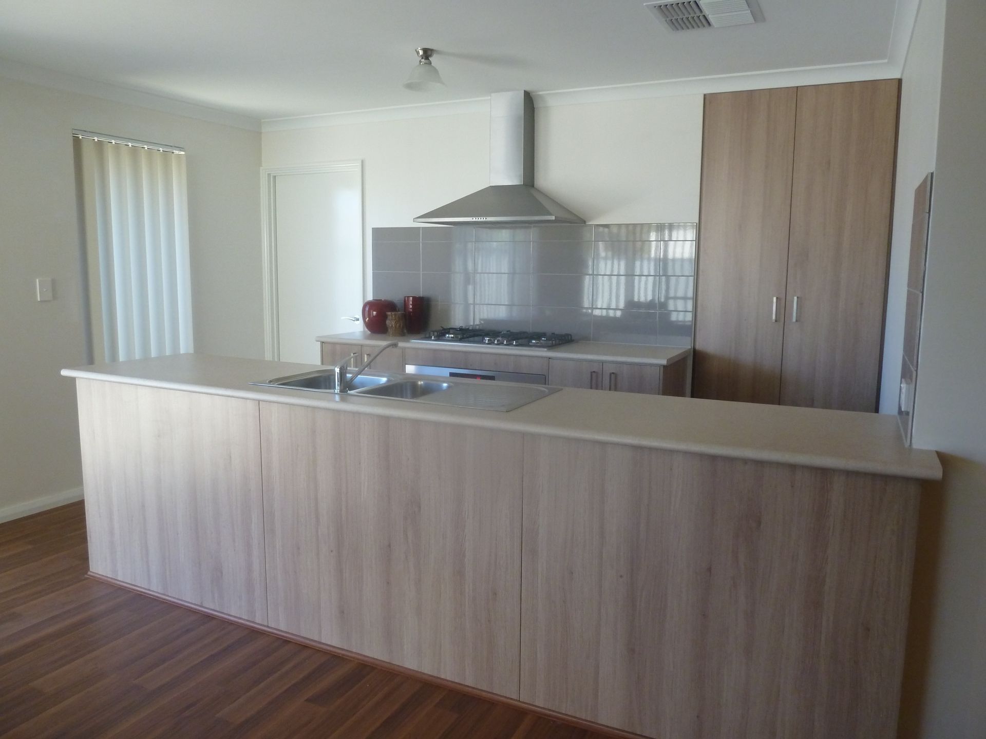 HUGE PRICE DROP!! Brand new quality built Scott Park home