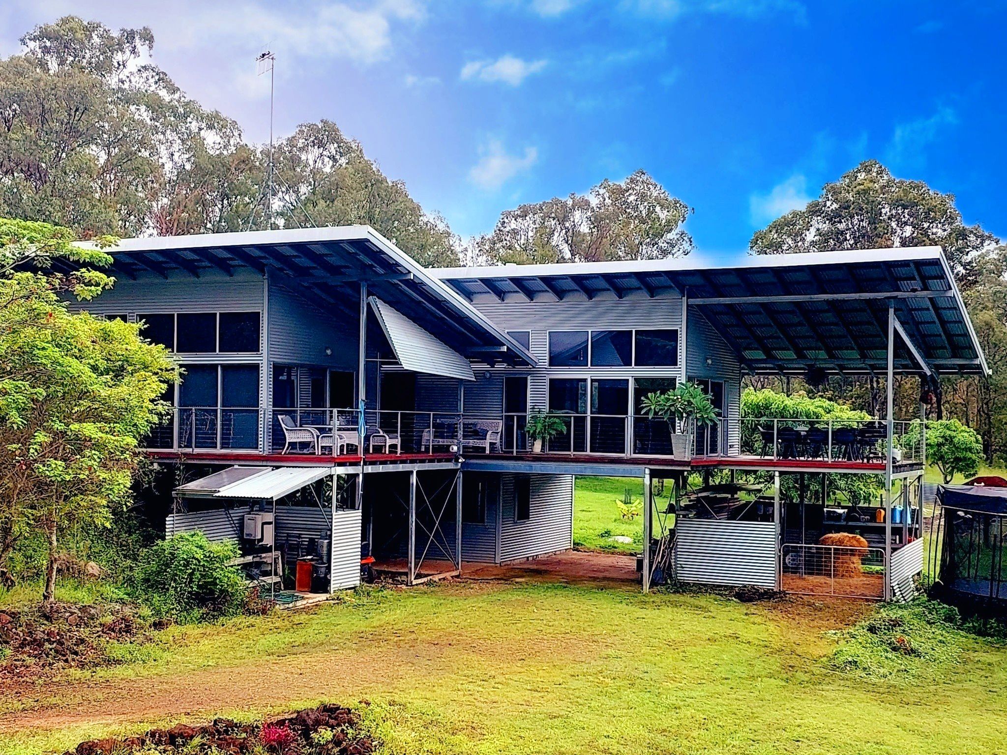 82 EUCALYPTUS ROAD, MILLSTREAM, QLD 4888