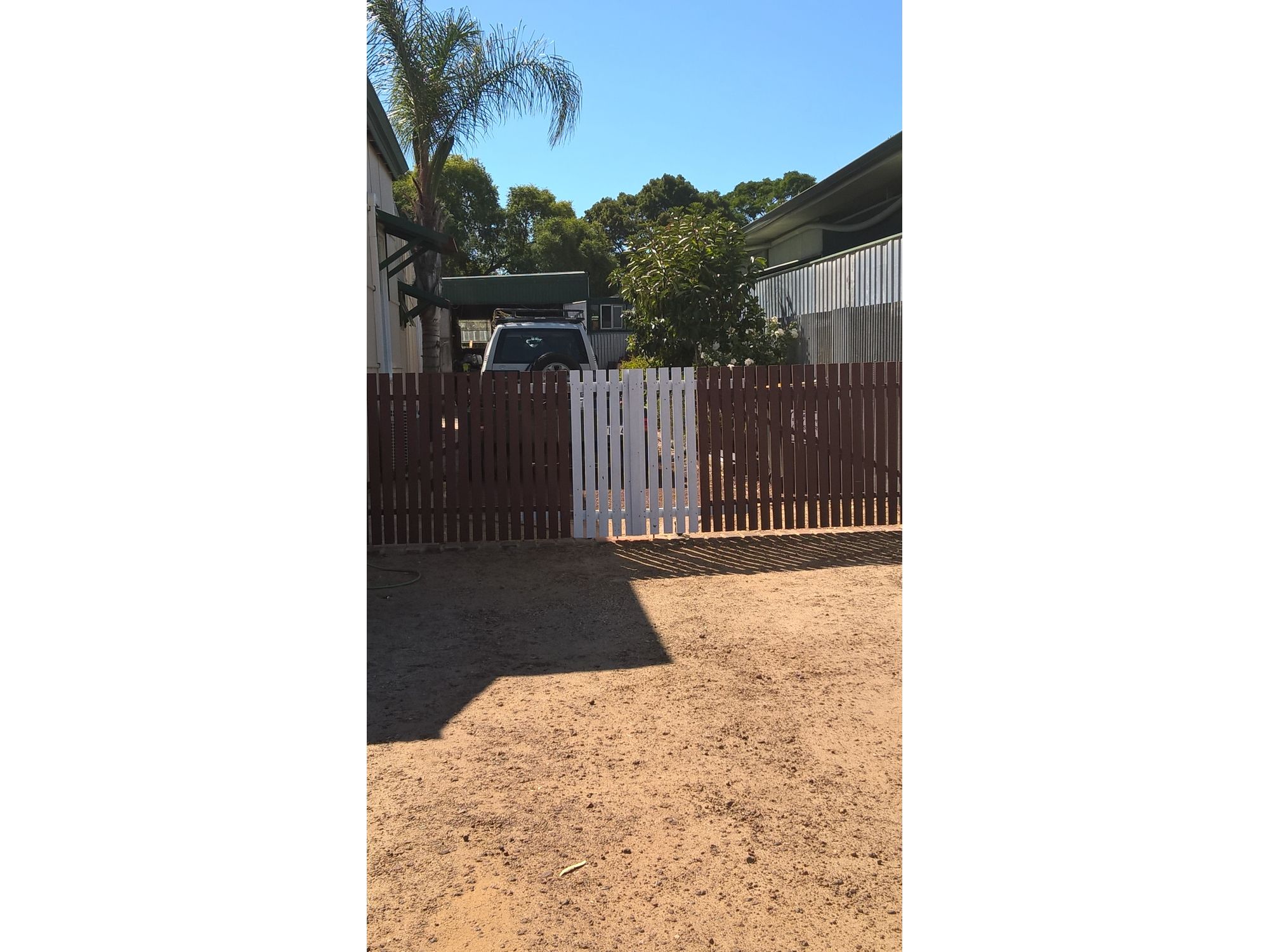 HOUSE FOR SALE IN KATANNING WA