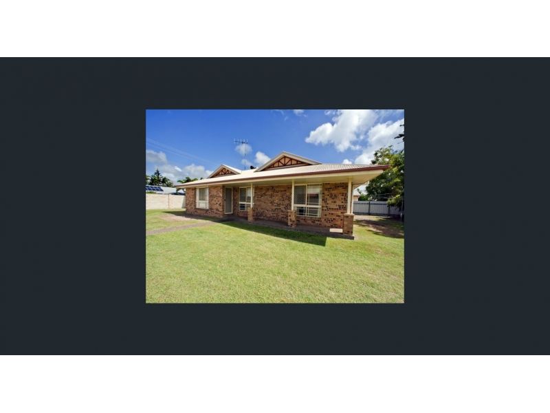 Easy-care three-bedroom home just a short walk from the beach