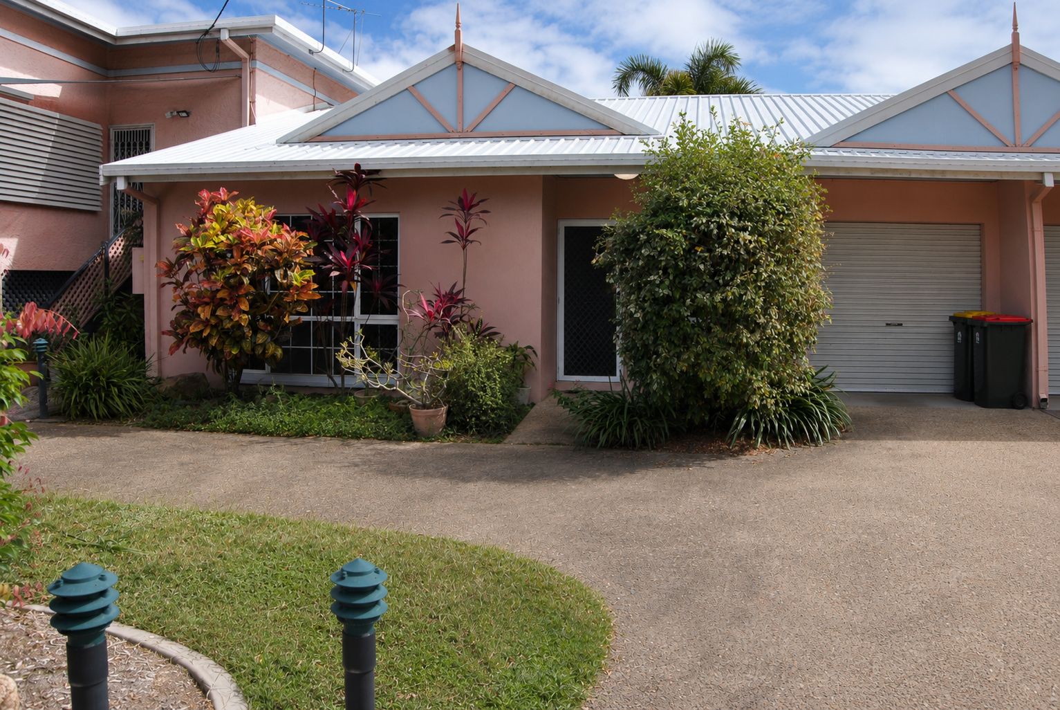 UNIT 2/54 Bowen Road