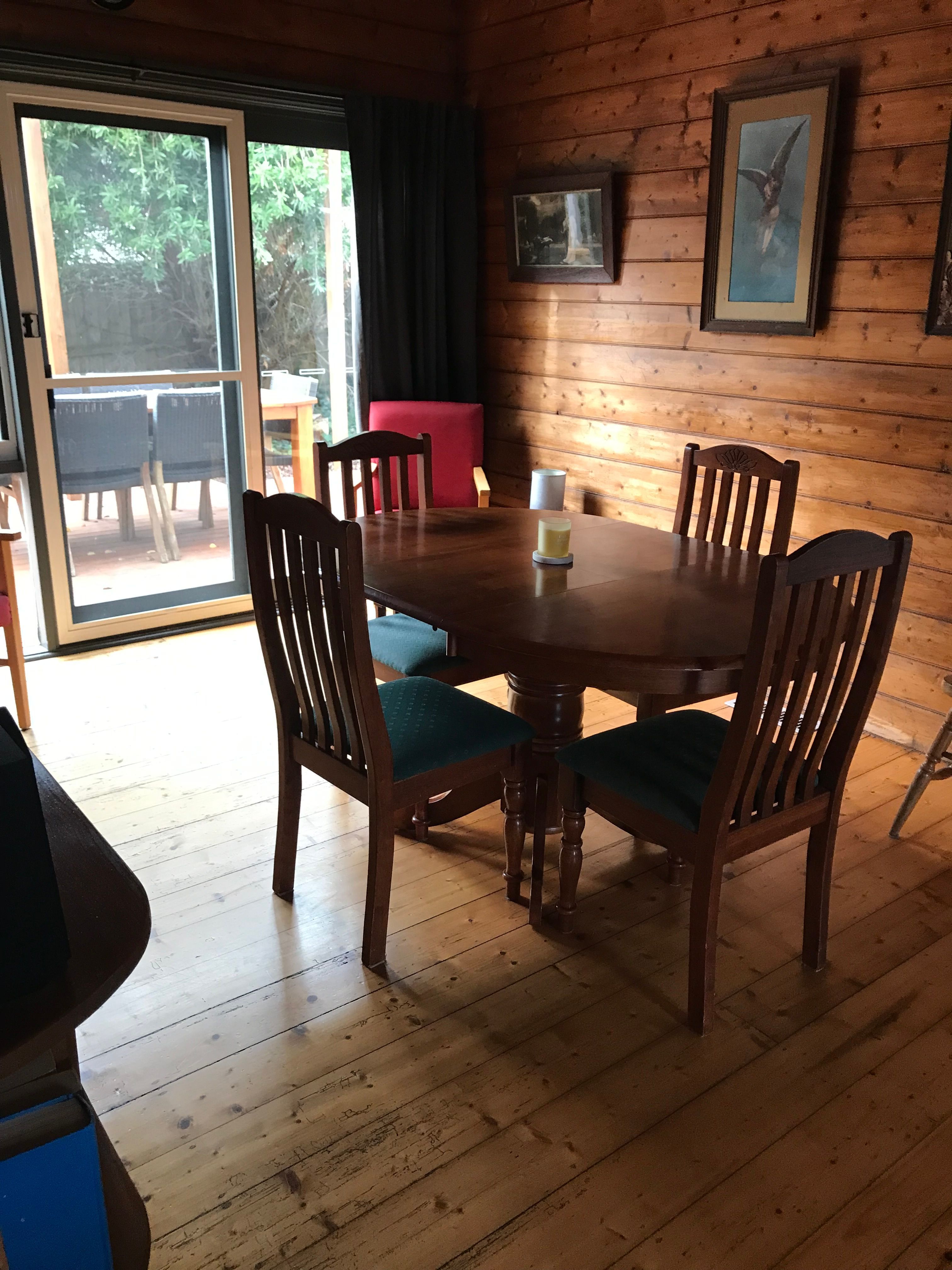 CHARMING COTTAGE C1930 close to CBD and BEACH