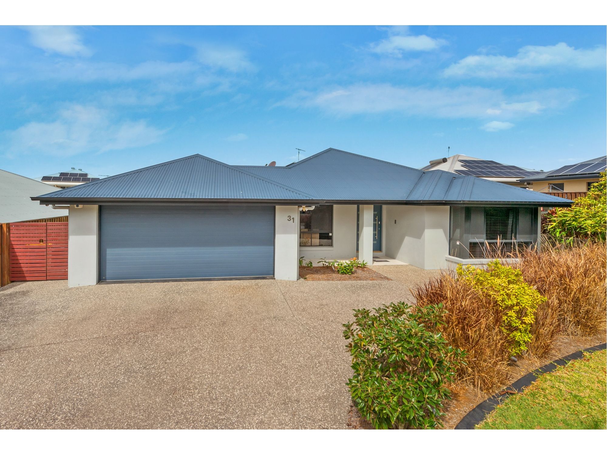 Clean, contemporary 4-2-2 house in Forest Ridge, Narangba