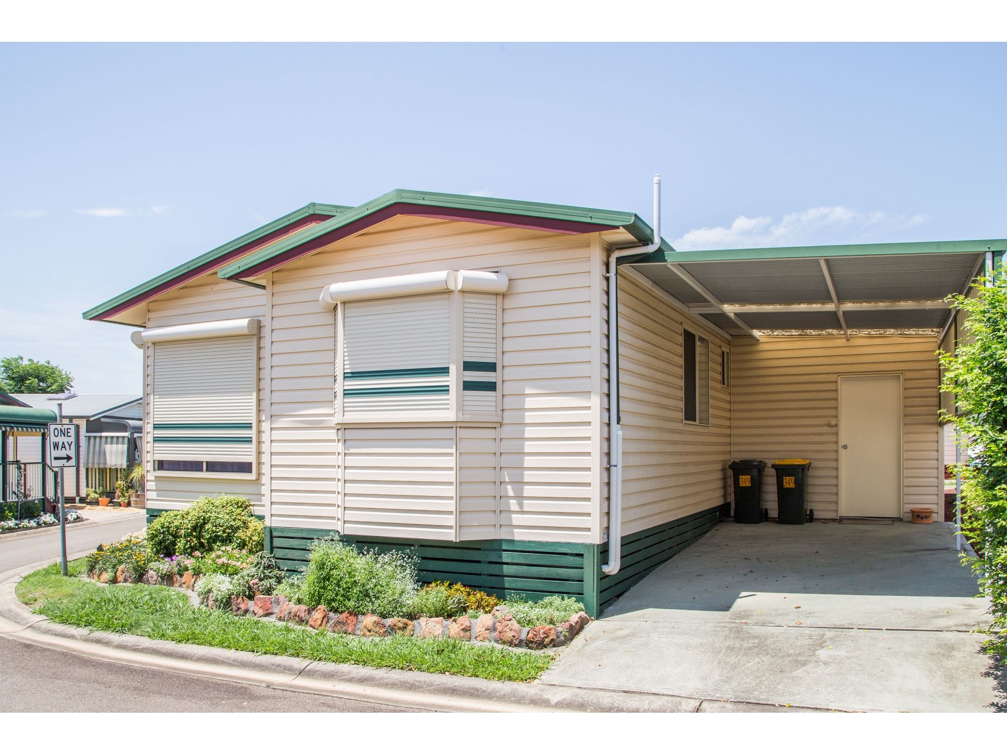 2 bedrooms with a lovely northerly outlook.