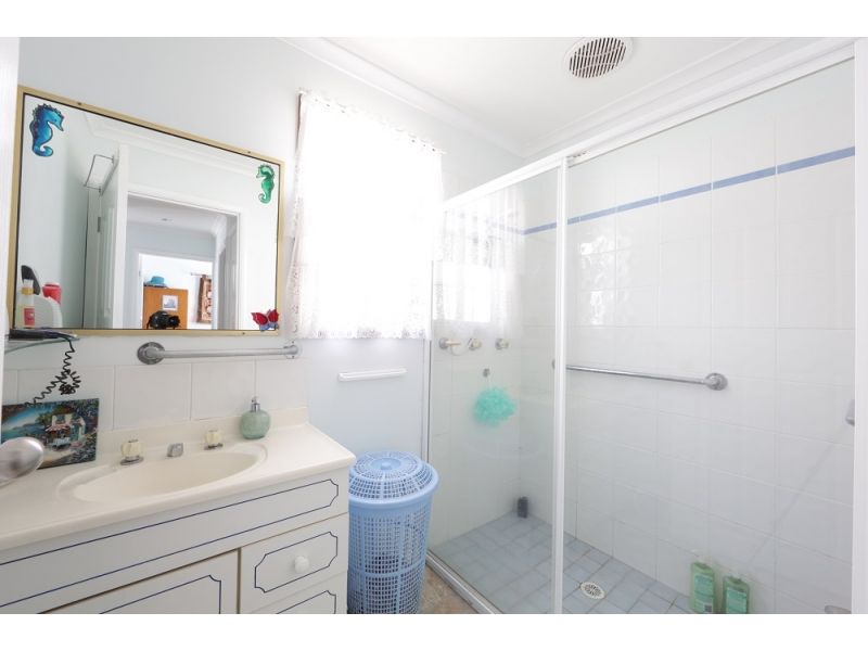 *SOLD* PRETTY HOUSE WITH A HIGH ASPECT - Manufactured Home in Bevington Shores Over 50's Lifestyle Village on the Central Coast