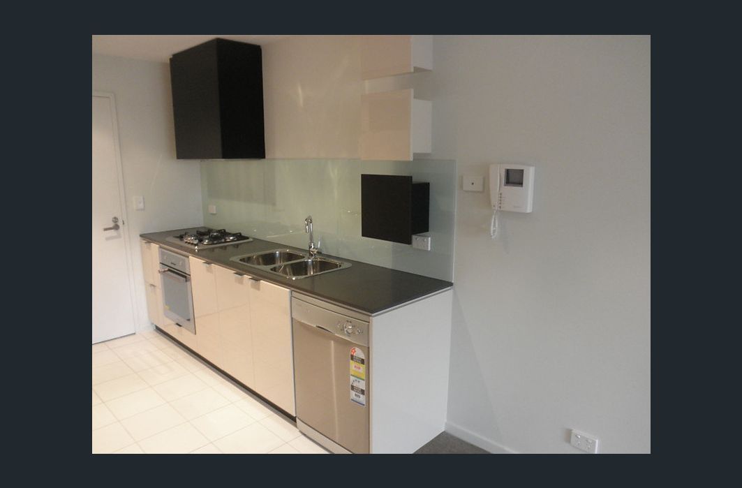 2 Bedrooms Apartment in BOX HILL HIGH SCHOOL ZONE