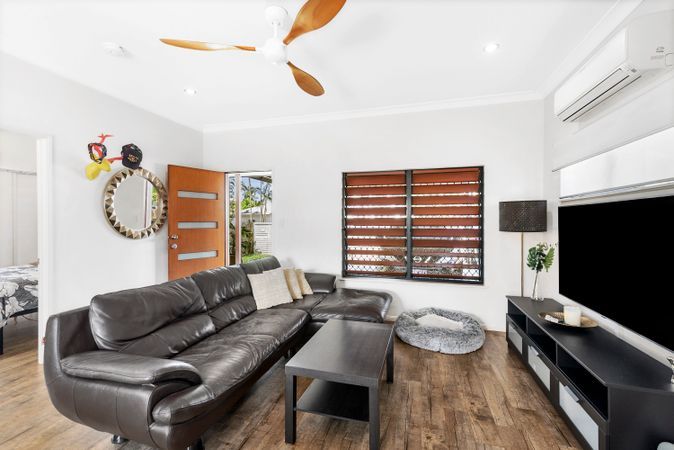 3 Bedroom 2 Bathroom Inner City House