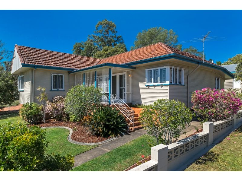 Charming, Post War Home on Large Corner Block