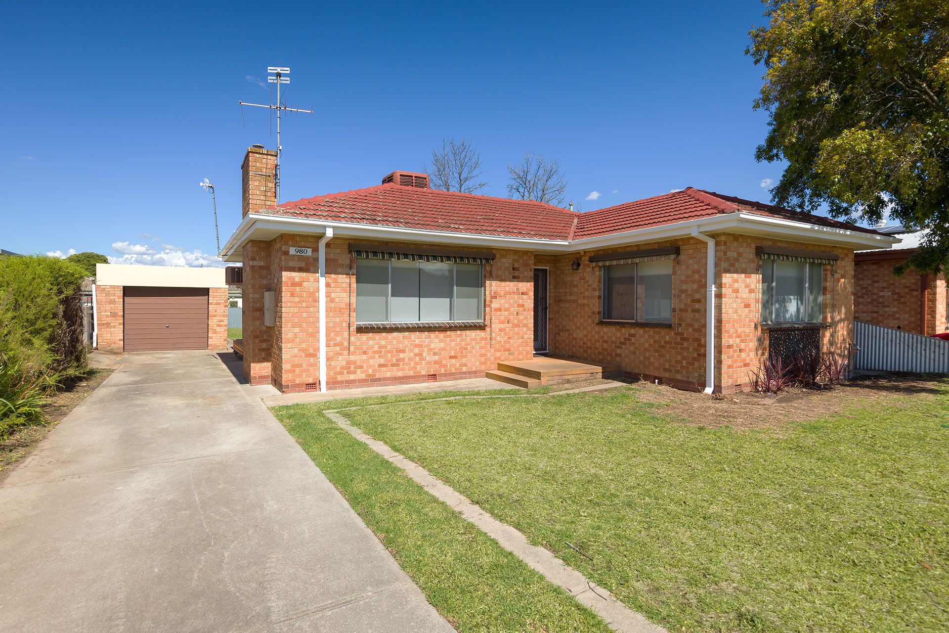 980 Tullimbar Street, NORTH ALBURY, NSW 2640
