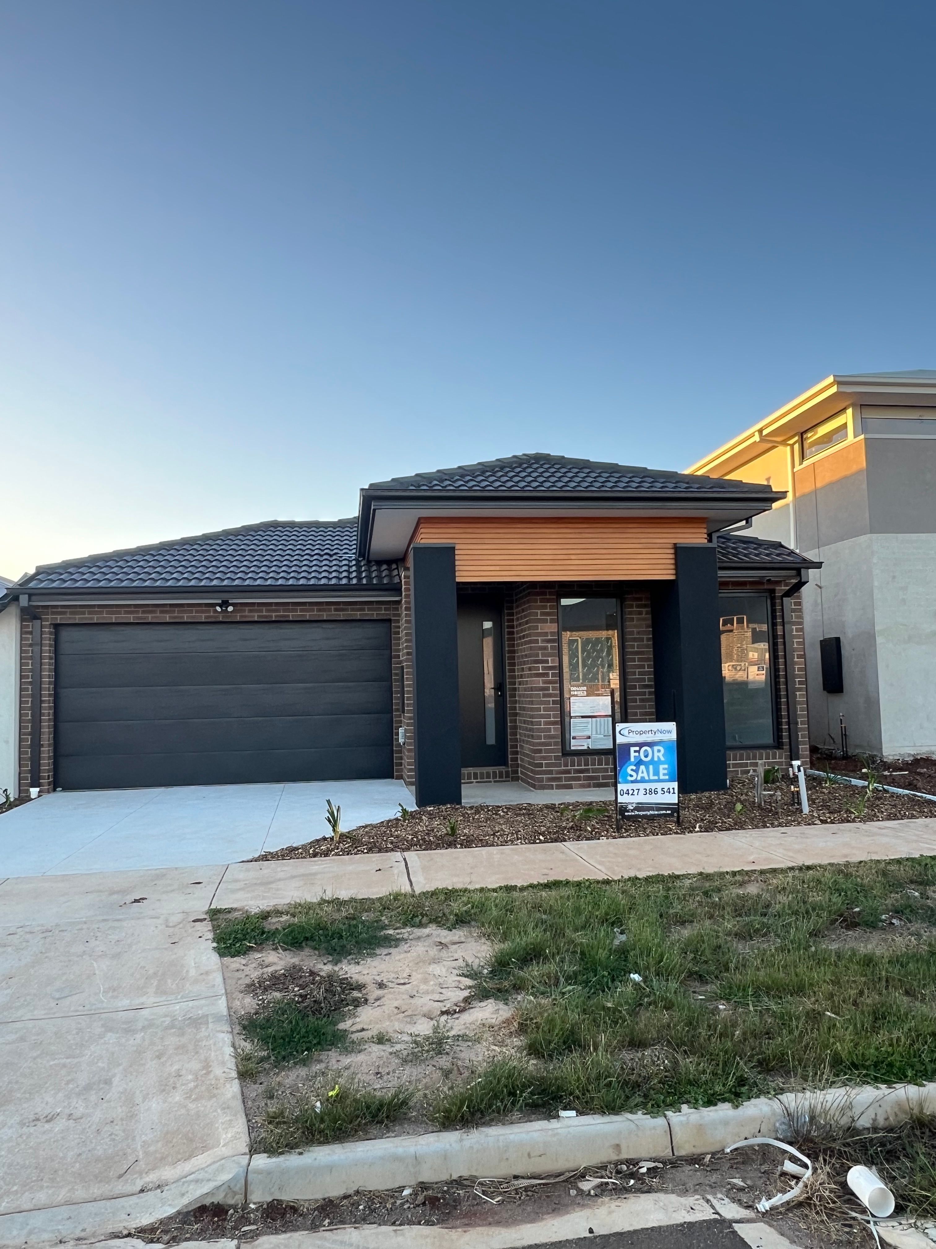 22 Sama Promenade Truganina