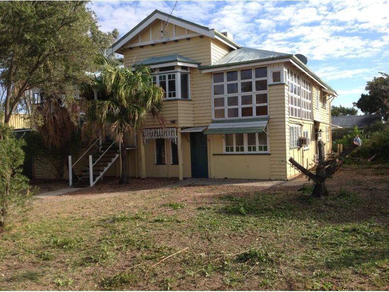 Grand Old Home Need Loving