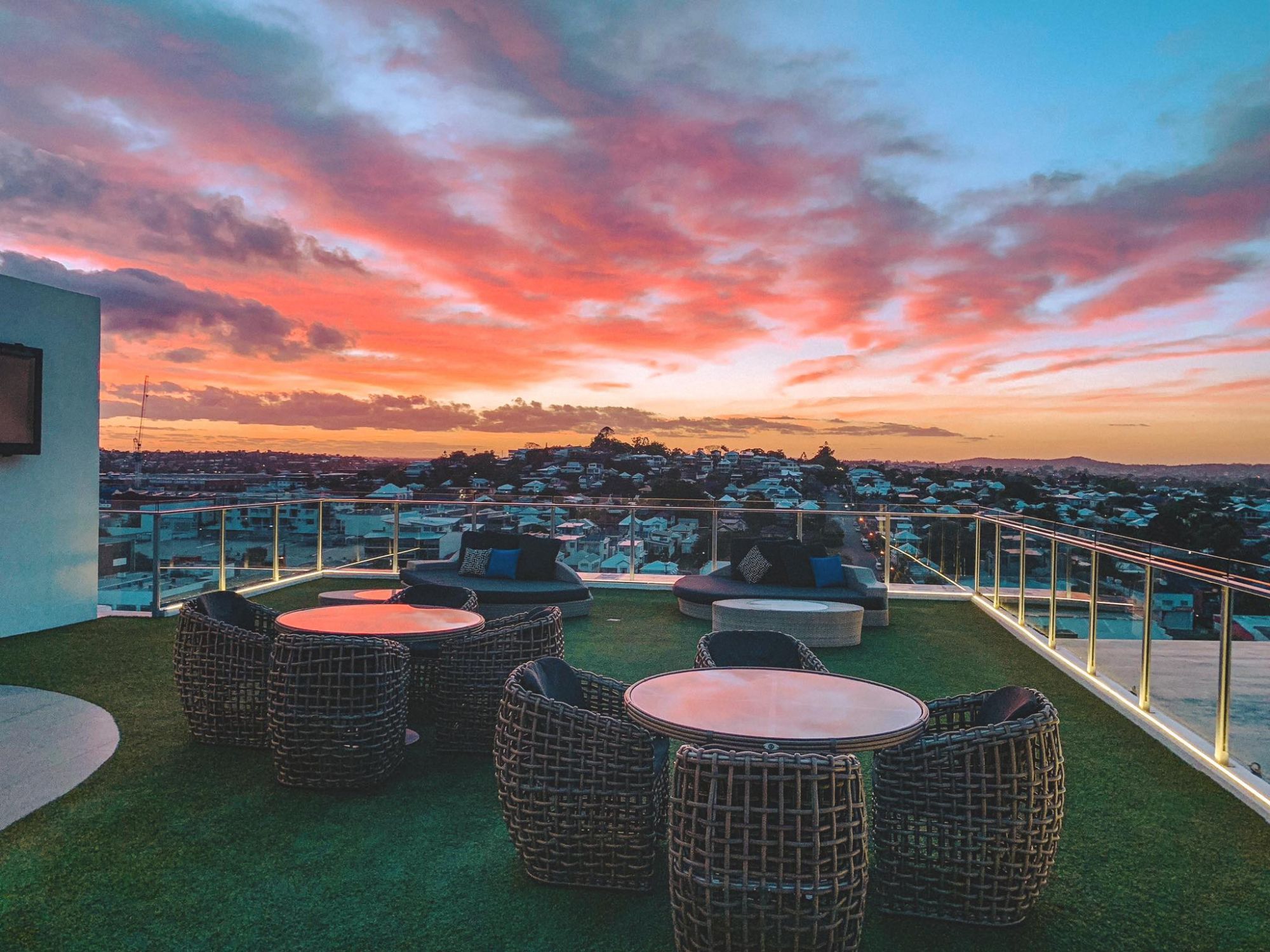 Owner instructed to sell. Private Inspection available