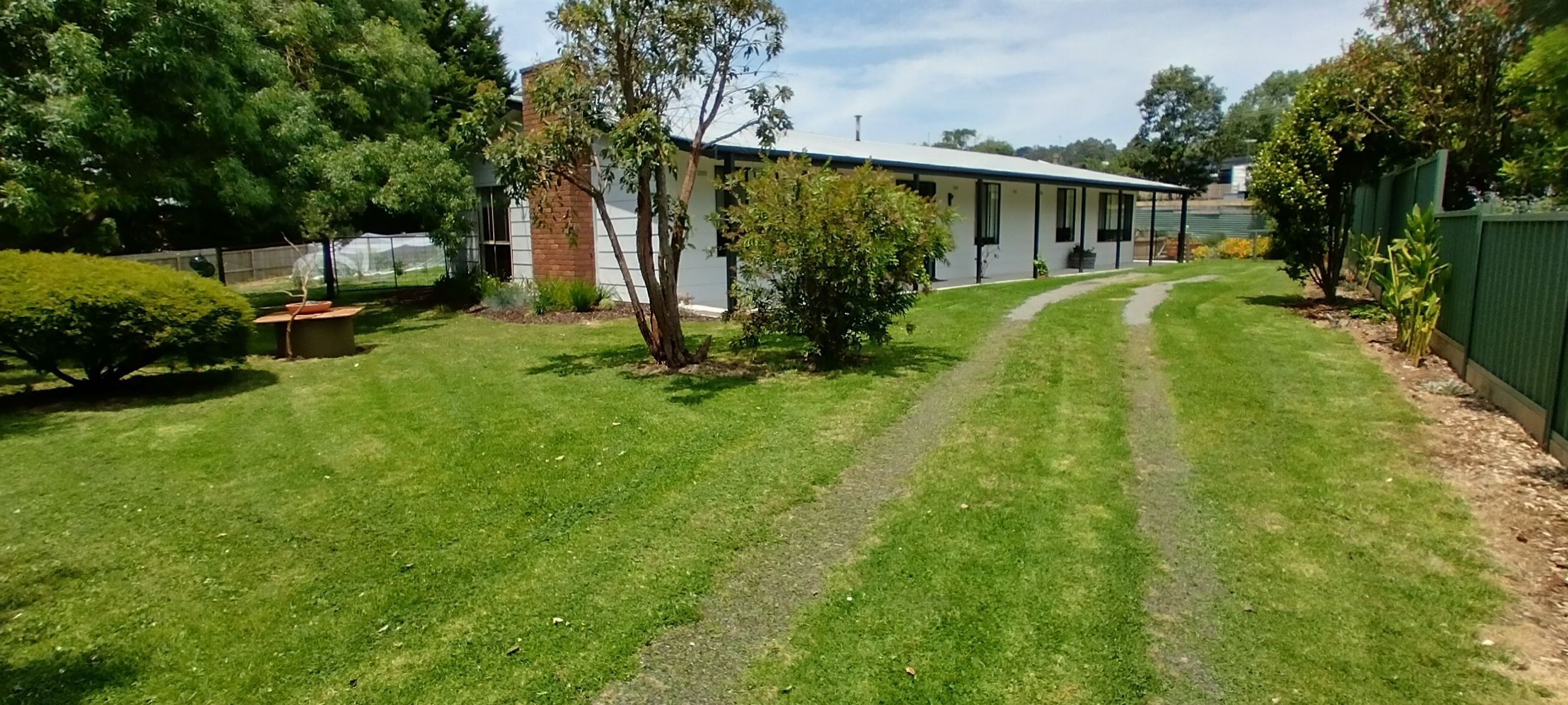 3 QUEEN STREET, LOCH, VIC 3945