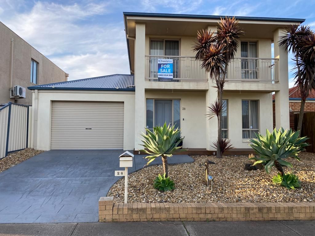 Double story metal frame family home in great Tarneit location, walking distance to Tarneit Station and shopping centres, bus stop is next door.