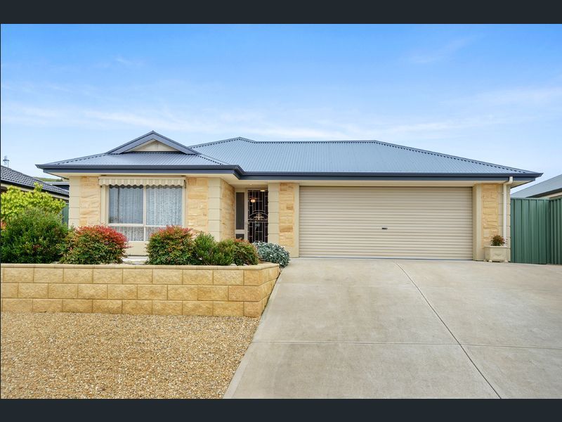 Immaculately Easy To Maintain Family Home