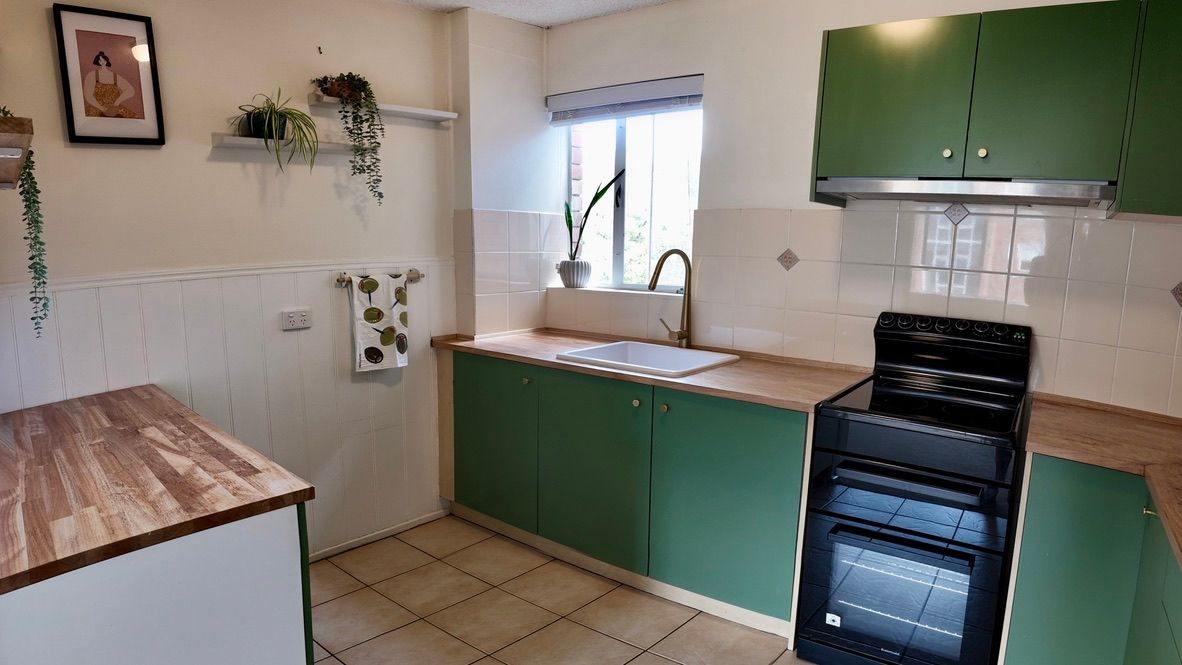 2-Bed Spacious apartment in premium location.