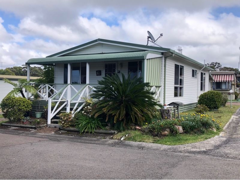 The Perfect Spot – Great Size 2 Bedroom Home in Bevington Shores over 50's Lifestyle Village - Halekulani - NSW - Halekulani - NSW