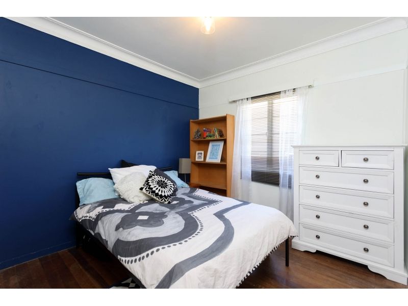 Ideal family entertainer Brighton