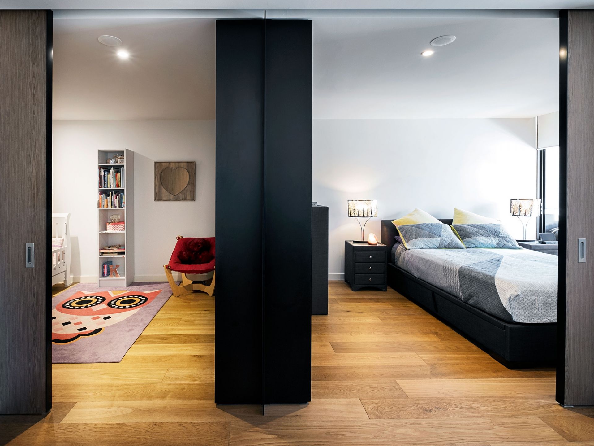 Leading edge cosmopolitan living