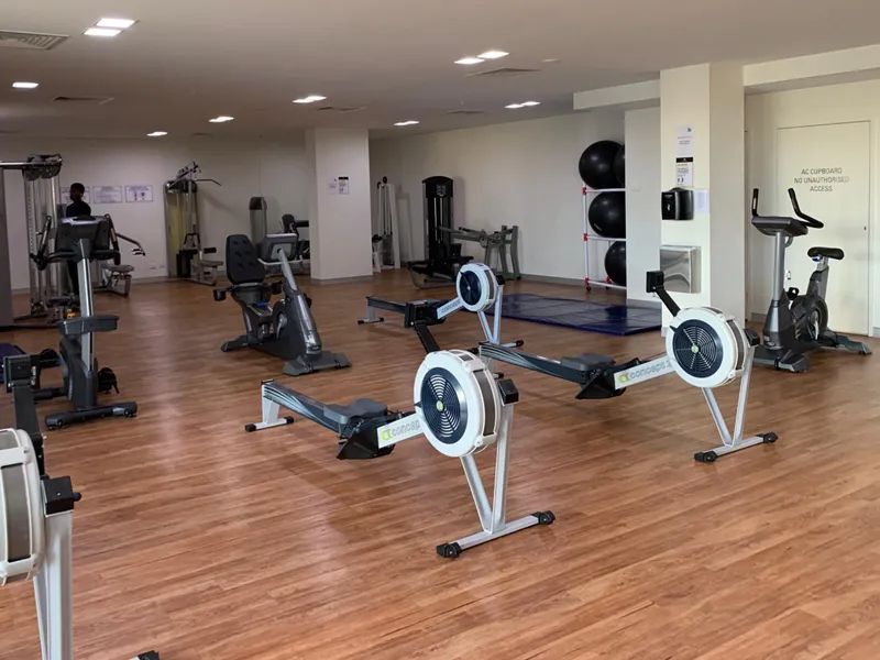 UNINTERUPTED WATER VIEWS IN CENTRAL LOCATION