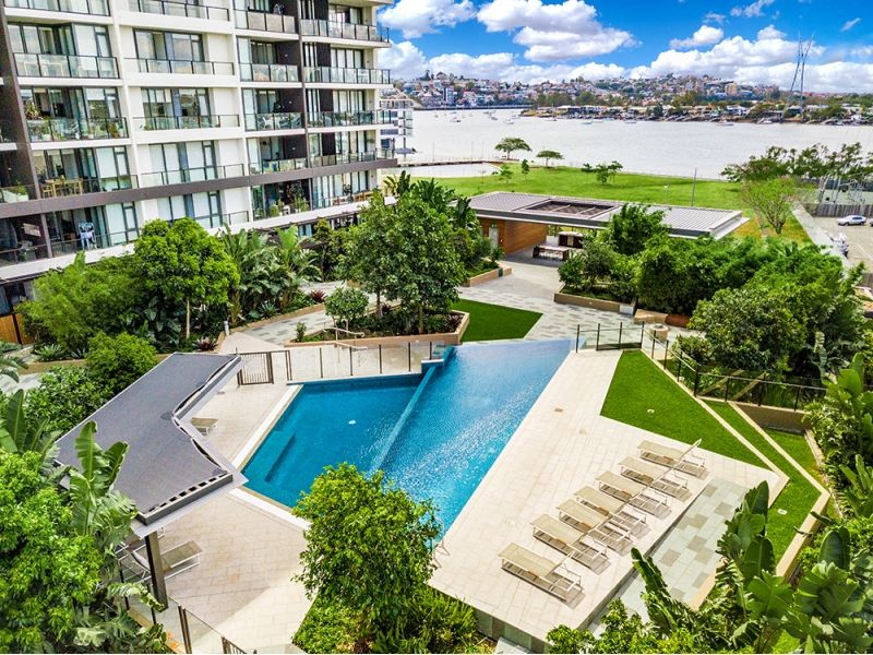 1 Brm + Study + Rare Additional Storage Area