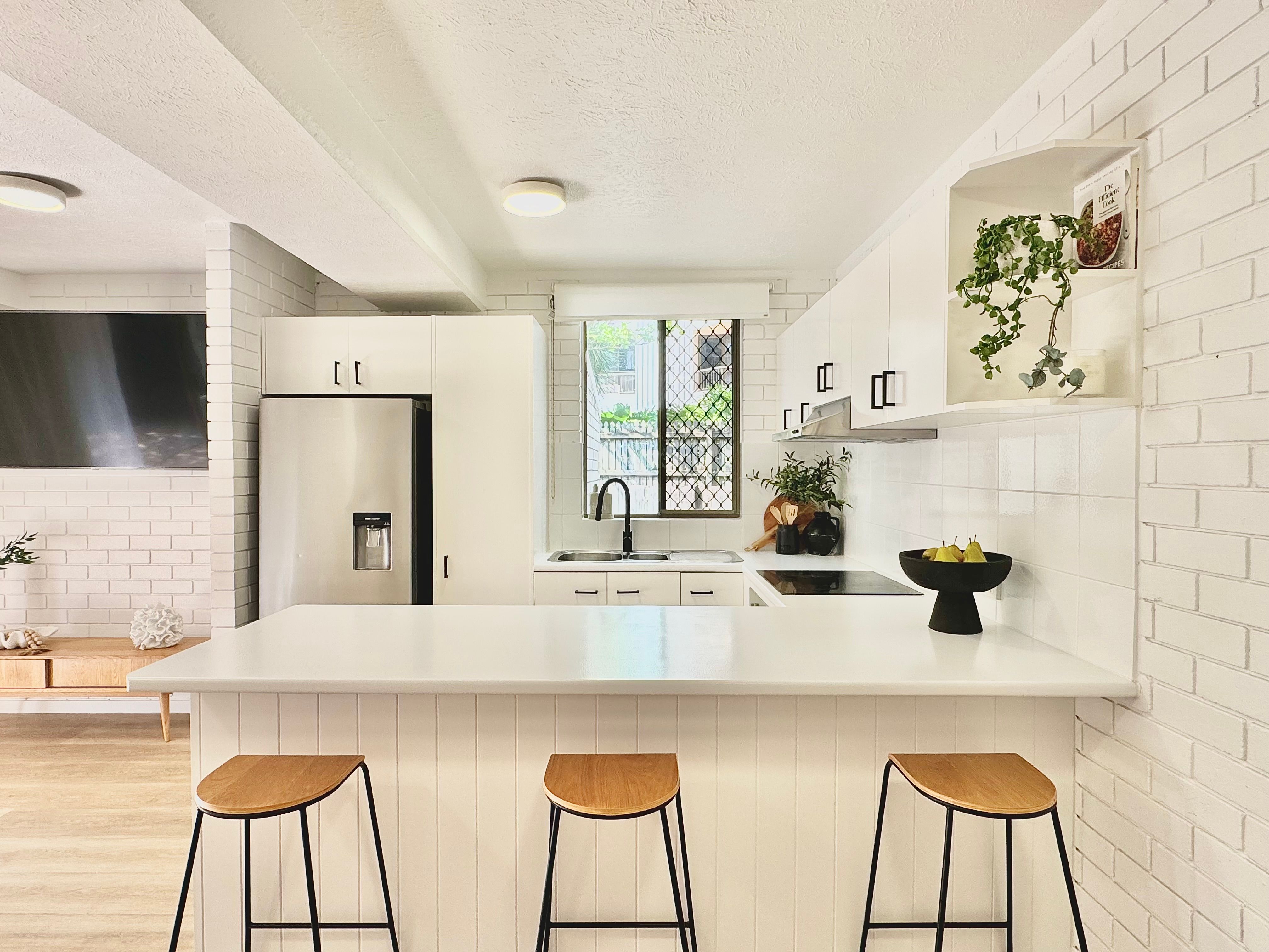 Ground-Floor Beachside Gem – Less Than 100m to the Sand