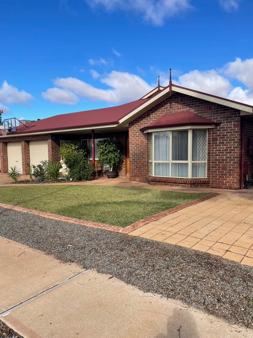 24 SANTALUM WAY