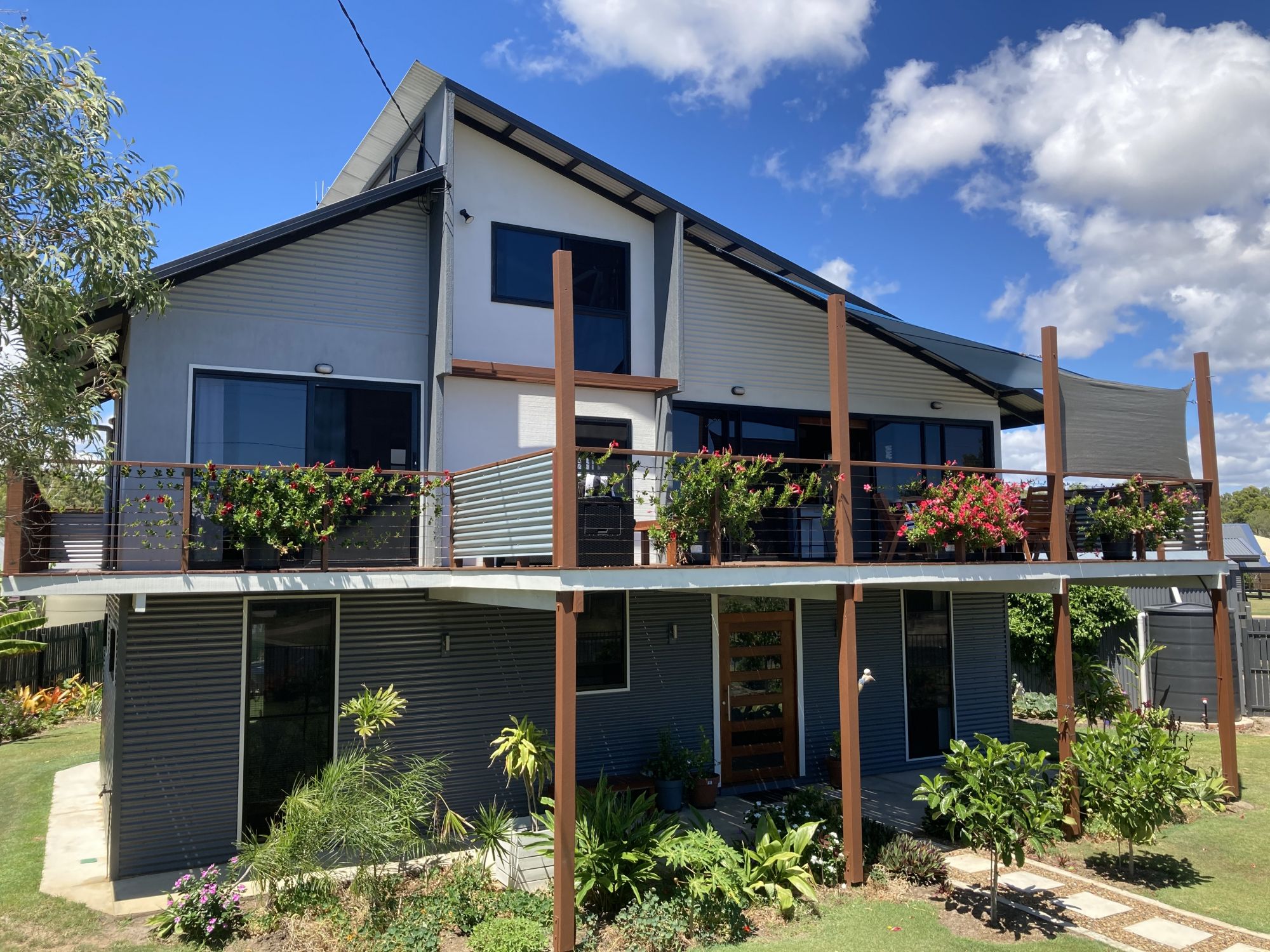 27 Mackerel Street, WOODGATE, QLD 4660